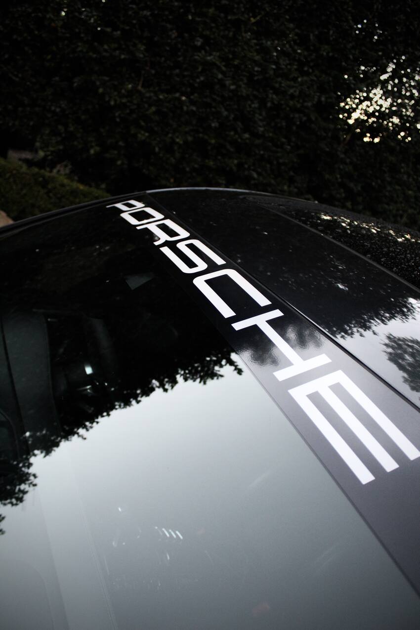 Porsche windscreen detail